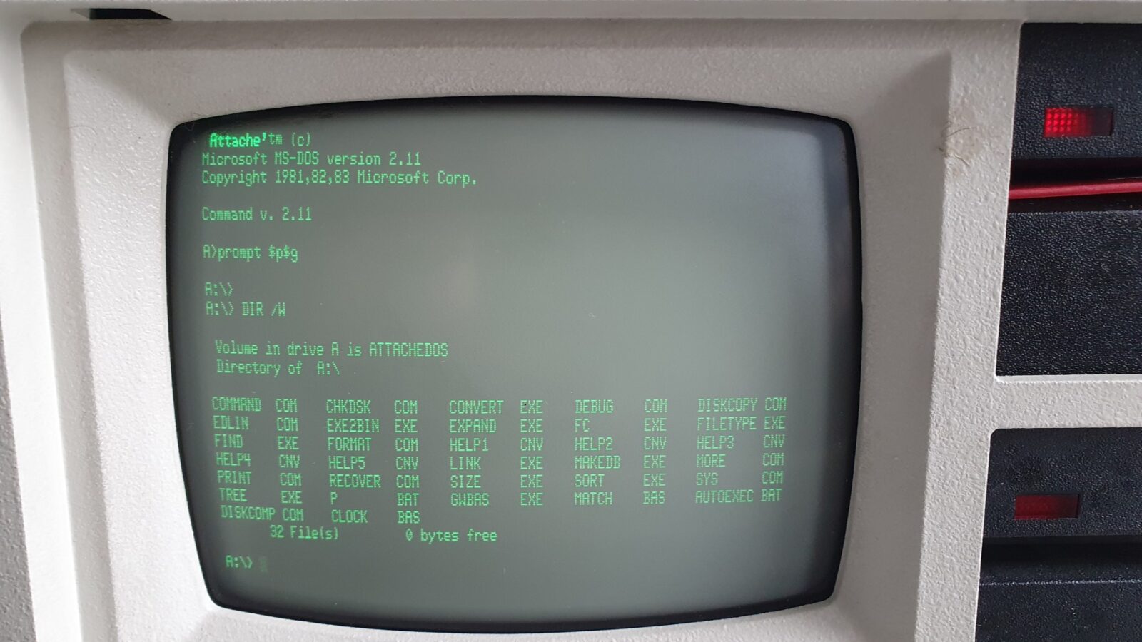 Otrona-Attache_DOS_mode_screen